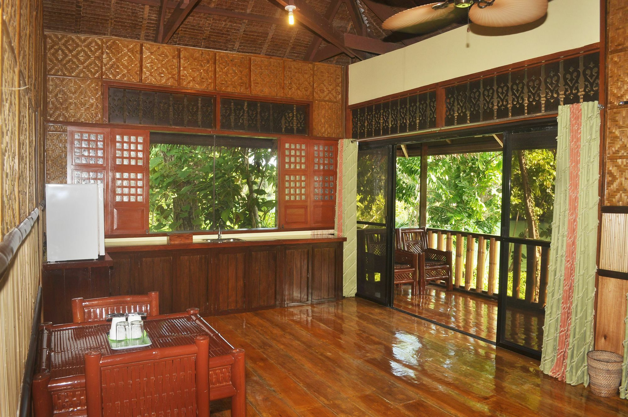 Loboc River Resort Экстерьер фото